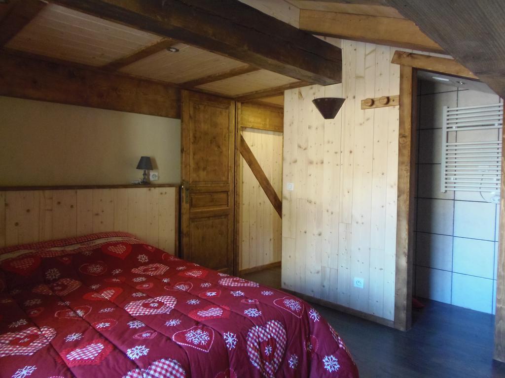 Chalet L'Aubepine Residence B&B Бессан Экстерьер фото